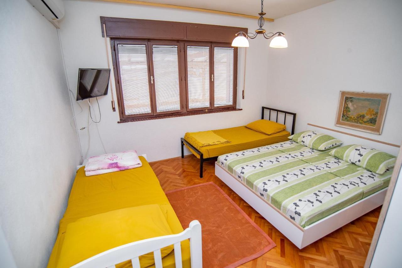 Apartments By The Sea Sumpetar, Omis - 2808 Extérieur photo